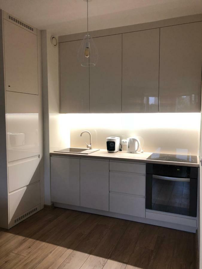 Apartament 69 Metro Apartment Varşovia Exterior foto